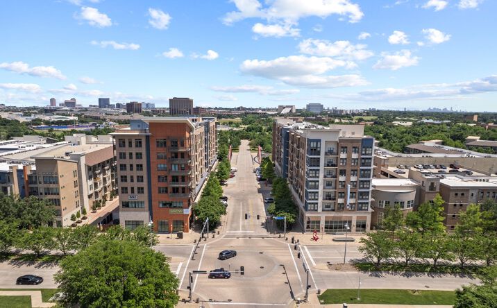 Pictures of Retail property located at 3850 Vitruvian Way, Addison, TX 75001 for lease - image #1