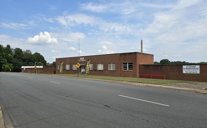 Pictures of Industrial property located at 417 N College Ave, Newton, NC 28658 for lease - image #1