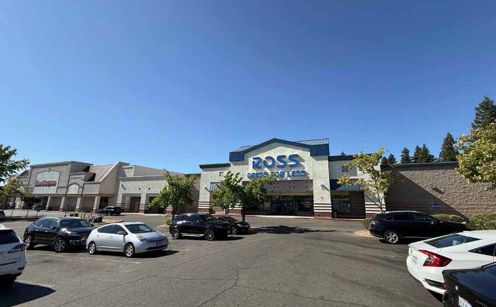 Pictures of Retail property located at 7350 Greenback Ln, Citrus Heights, CA 95610 for lease - image #1