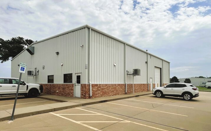 Pictures of Office, Industrial property located at 7428 Melrose Ln, Oklahoma City, OK 73127 for lease - image #1