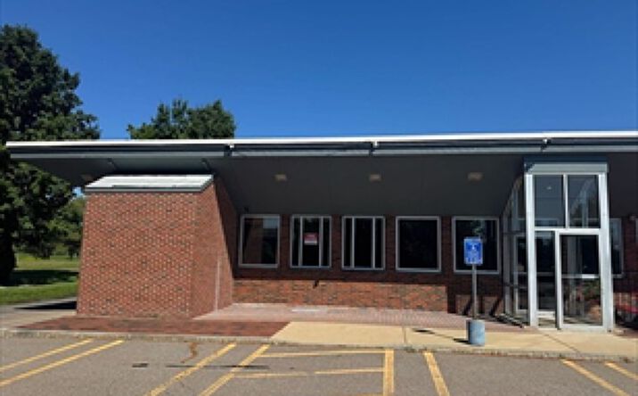 Pictures of Retail, Office, Industrial property located at 206 Fitchburg Tpke, Concord, MA 01742 for lease - image #1