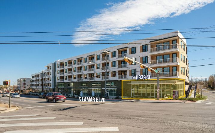 Pictures of Retail, Restaurant property located at 2323 S Lamar Blvd, Austin, TX 78704 for lease - image #1