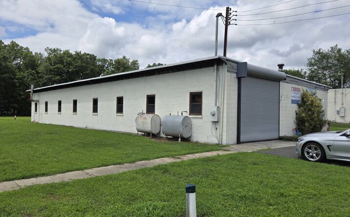 Pictures of Office, Industrial property located at 667 Lebanon Ave, Monroe, NJ 08094 for lease - image #1