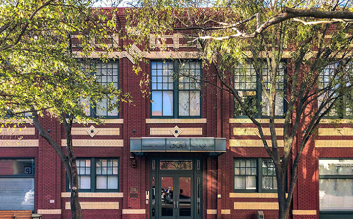 Pictures of Office property located at 300 Lafayette St, New Orleans, LA 70130 for lease - image #1