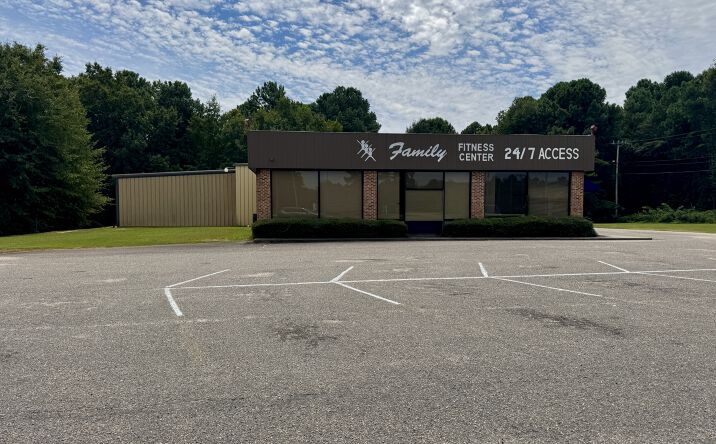 Pictures of Land property located at 321 Plaza Rd, Laurinburg, NC 28352 for lease - image #1