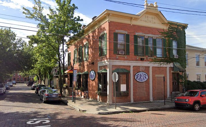 Pictures of Restaurant property located at 525 S 4th St, Columbus, OH 43206 for lease - image #1