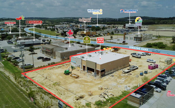 Pictures of Retail property located at 438 Singing Oaks Dr, Spring Branch, TX 78070 for lease - image #1