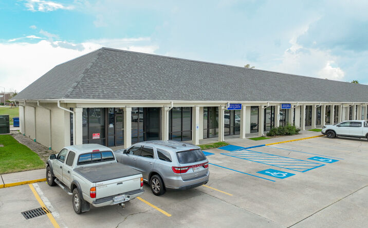 Pictures of Retail, Office property located at 112, 200 Republic Ave, Lafayette, LA 70508 for lease - image #1