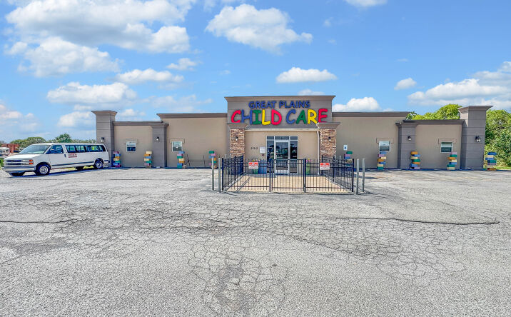 Pictures of Special Purpose property located at 4460 SW Lee Blvd, Lawton, OK 73505 for lease - image #1