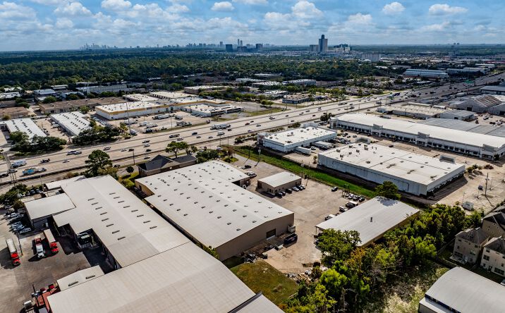 Pictures of Industrial property located at 1585 W Sam Houston Pkwy N, Houston, TX 77043 for lease - image #1