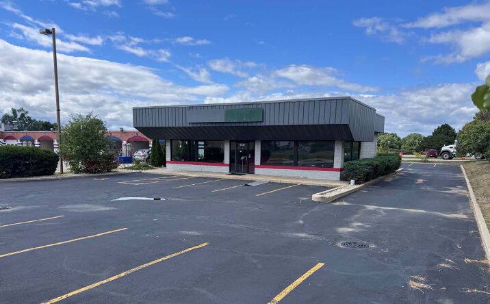 Pictures of Retail, Office, Industrial property located at 6143 Regency W Dr, Racine, WI 53406 for lease - image #1
