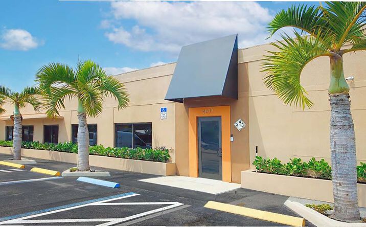 Pictures of Industrial, Office property located at 4011 NE 6th Ave, Oakland Park, FL 33334 for lease - image #1