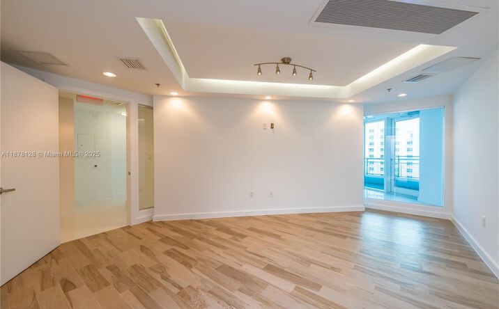 40 SW 13th St, Miami, FL 33130 | Crexi.com