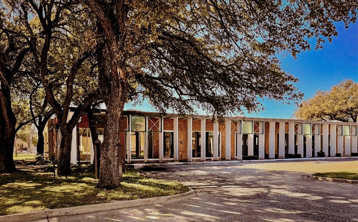 Pictures of Retail, Office property located at 1617 Hi Line Dr, Dallas, TX 75207 for lease - image #1