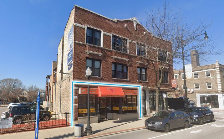 Pictures of Retail, Restaurant property located at 5622 N Clark St, Chicago, IL 60660 for lease - image #1