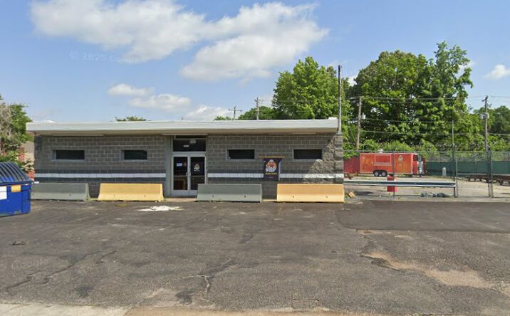 Pictures of Retail property located at 3524 Park Ave, Memphis, TN 38111 for lease - image #1