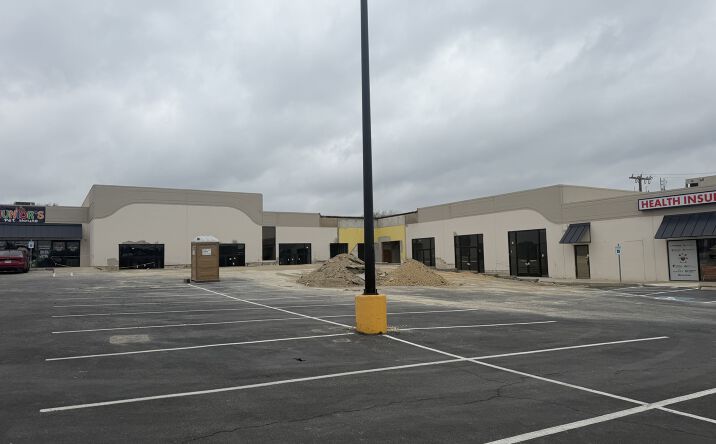 Pictures of Retail property located at 6400 Bandera Rd, San Antonio, TX 78238 for lease - image #1
