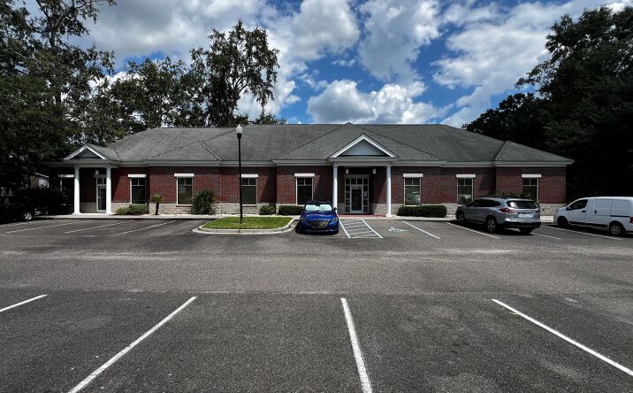 Pictures of Office property located at 105 Central Avenue, Goose Creek, SC 29445 for lease - image #1