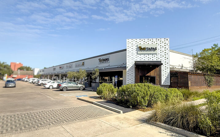 Pictures of Retail property located at 506 W 19th St, Houston, TX 77008 for lease - image #1
