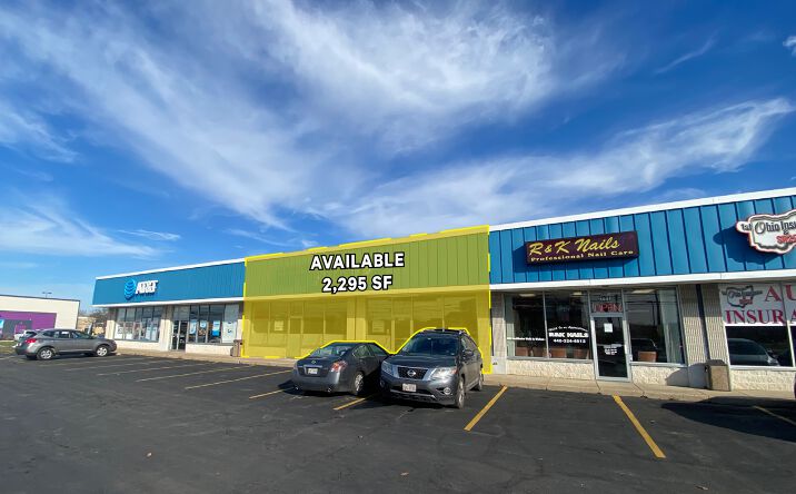 Pictures of Retail property located at 1535 W River Rd N, Elyria, OH 44035 for lease - image #1