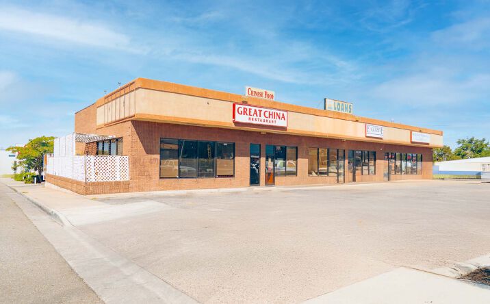 Pictures of Retail property located at 3325 San Mateo Blvd NE, Albuquerque, NM 87110 for lease - image #1