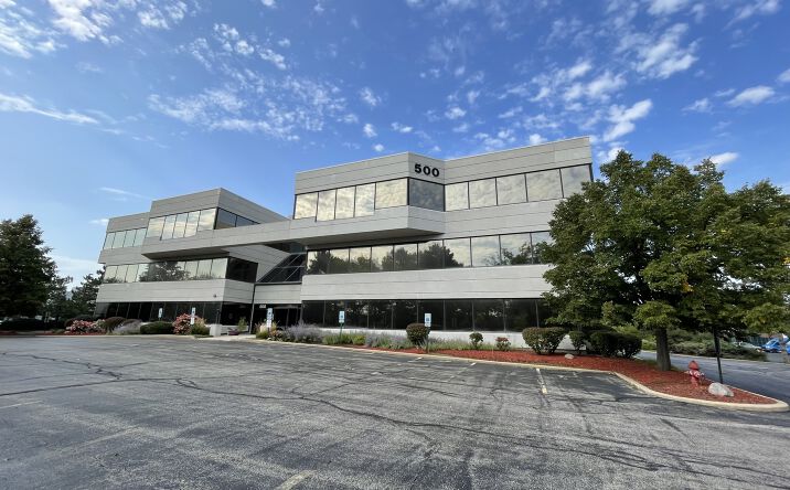 Pictures of Office property located at 500 Remington Rd, Schaumburg, IL 60173 for lease - image #1