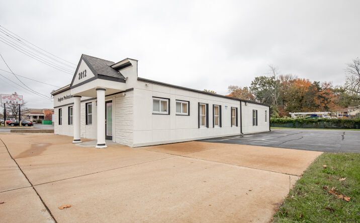 Pictures of Office property located at 2012 Woodson Rd, Overland, MO 63114 for lease - image #1