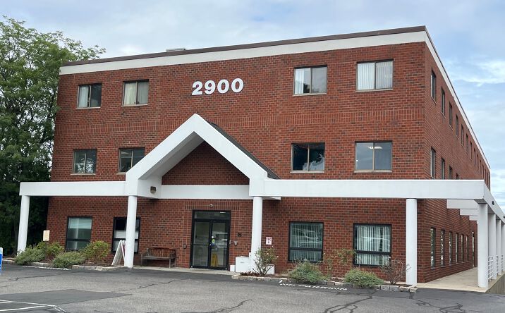Pictures of Office property located at 2900 Main St, Stratford, CT 06614 for lease - image #1