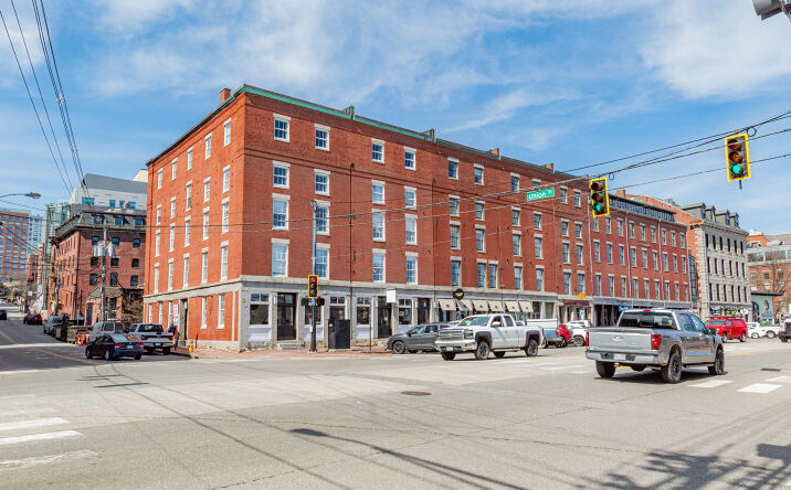 Pictures of Office property located at 237 Commercial St, Portland, ME 04101 for lease - image #1