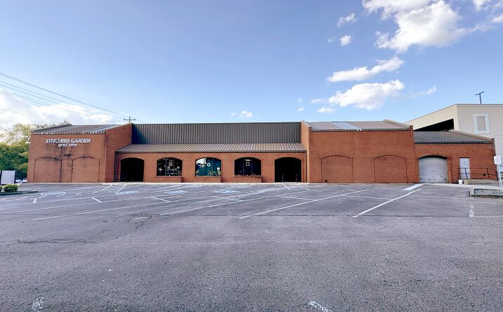 Pictures of Retail property located at 144 Wilson Pike Cir, Brentwood, TN 37027 for lease - image #1