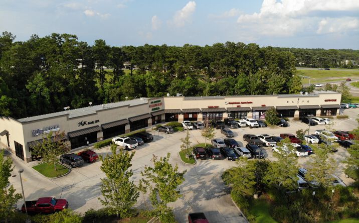 Pictures of Retail, Restaurant property located at 1665 Dove Park Rd, Mandeville, LA 70471 for lease - image #1