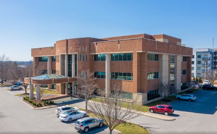 Pictures of Office property located at 1909 Mallory Ln, Franklin, TN 37067 for lease - image #1