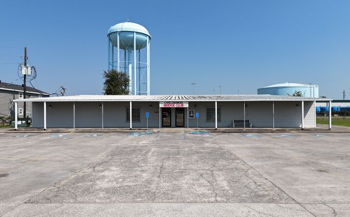Pictures of Office property located at 1600 W McNeese St, Lake Charles, LA 70605 for lease - image #1