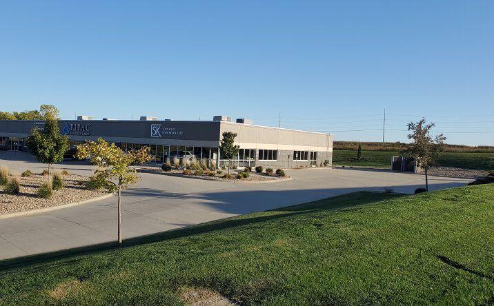Pictures of Retail, Office property located at 1304 Technology Pkwy, Cedar Falls, IA 50613 for lease - image #1