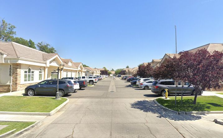 Pictures of Office property located at 1555 Shaw Ave, Clovis, CA 93611 for lease - image #1