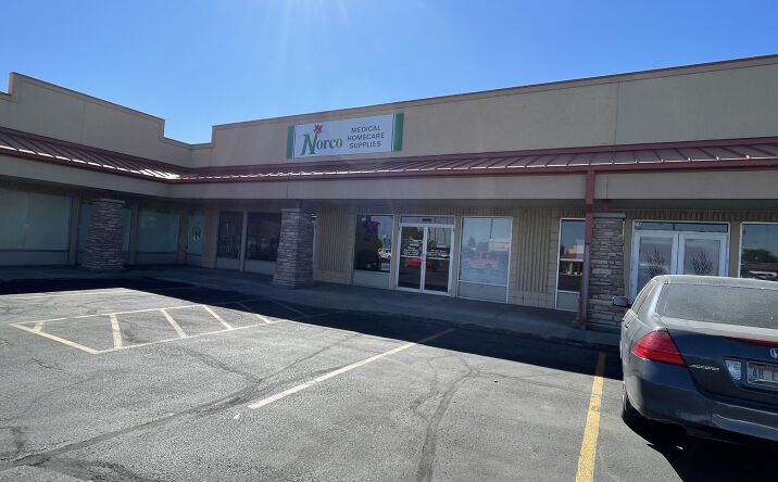Pictures of Retail, Office property located at 1350 Parkway Dr, Blackfoot, ID 83221 for lease - image #1