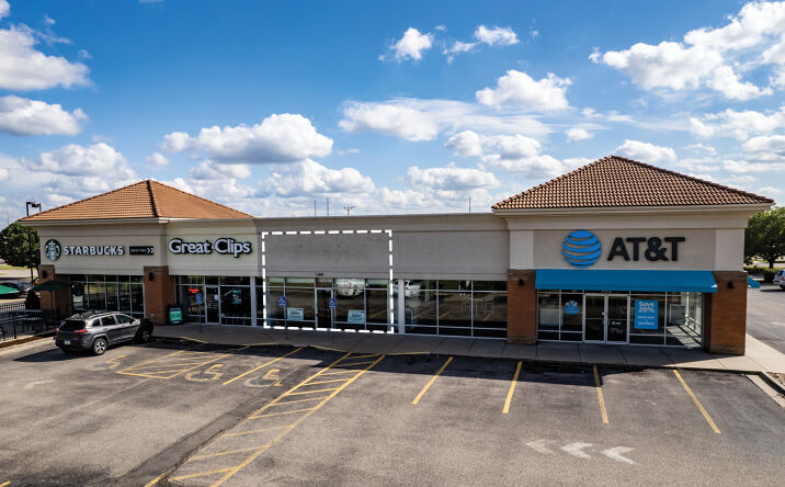 Pictures of Retail property located at 11661 E Kellogg St, Wichita, KS 67207 for lease - image #1