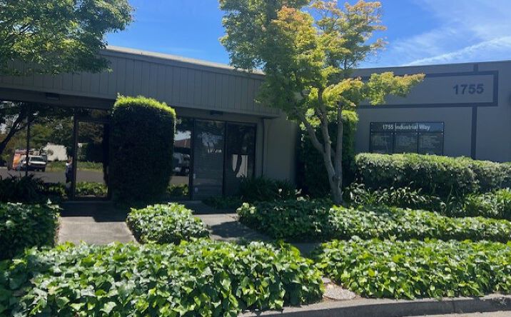 Pictures of Industrial property located at 1755 Industrial Way #29-30, Napa, CA 94558 for lease - image #1