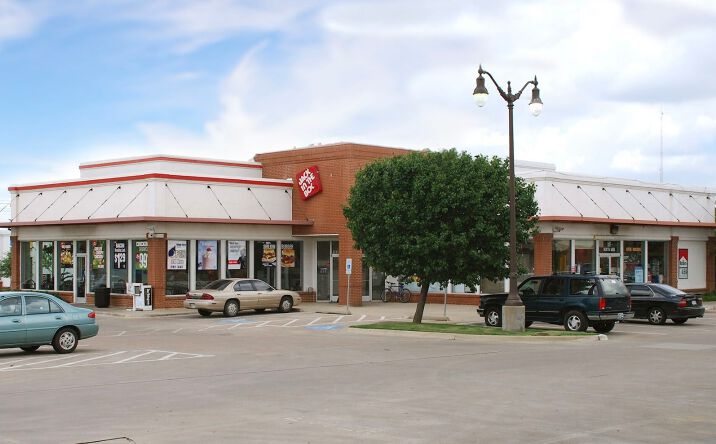 Pictures of Retail, Restaurant property located at 103 N Main St, Keller, TX 76248 for lease - image #1