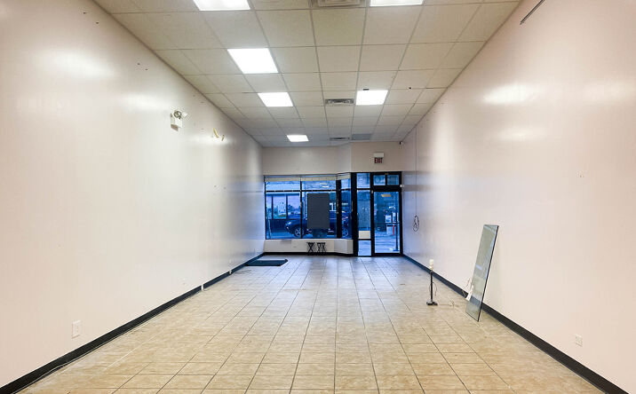 Pictures of Retail property located at 1104-1114 W Argyle St, Chicago, IL 60640 for lease - image #1