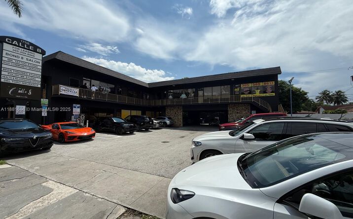 Pictures of Retail property located at 1756 SW 8th St, Miami, FL 33135 for lease - image #1
