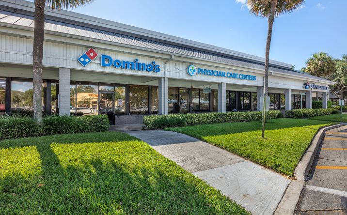 Pictures of Retail property located at 1662-1758 S. Congress Avenue, Palm Springs, FL 33461 for lease - image #1
