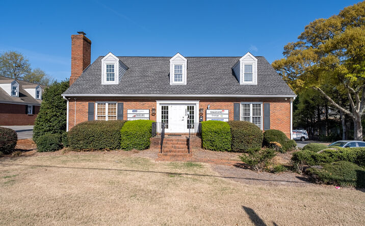 Pictures of Retail, Office, Special Purpose property located at 2615 Sandy Plains Rd, Marietta, GA 30066 for lease - image #1