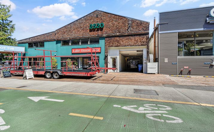 Pictures of Office property located at 2520 Westlake Ave N, Seattle, WA 98109 for lease - image #1