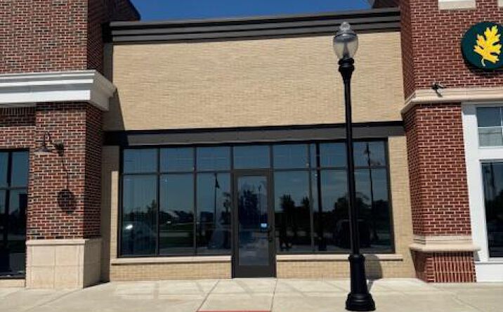 Pictures of Retail, Restaurant, Office property located at 11032 W 96th Place, St. John, IN 46373 for lease - image #1