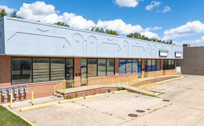 Pictures of Land property located at 25442 Van Born Road, Dearborn Heights, MI 48125 for lease - image #1