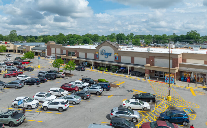 Pictures of Retail property located at 2630 Frederica St, Owensboro, KY 42301 for lease - image #1