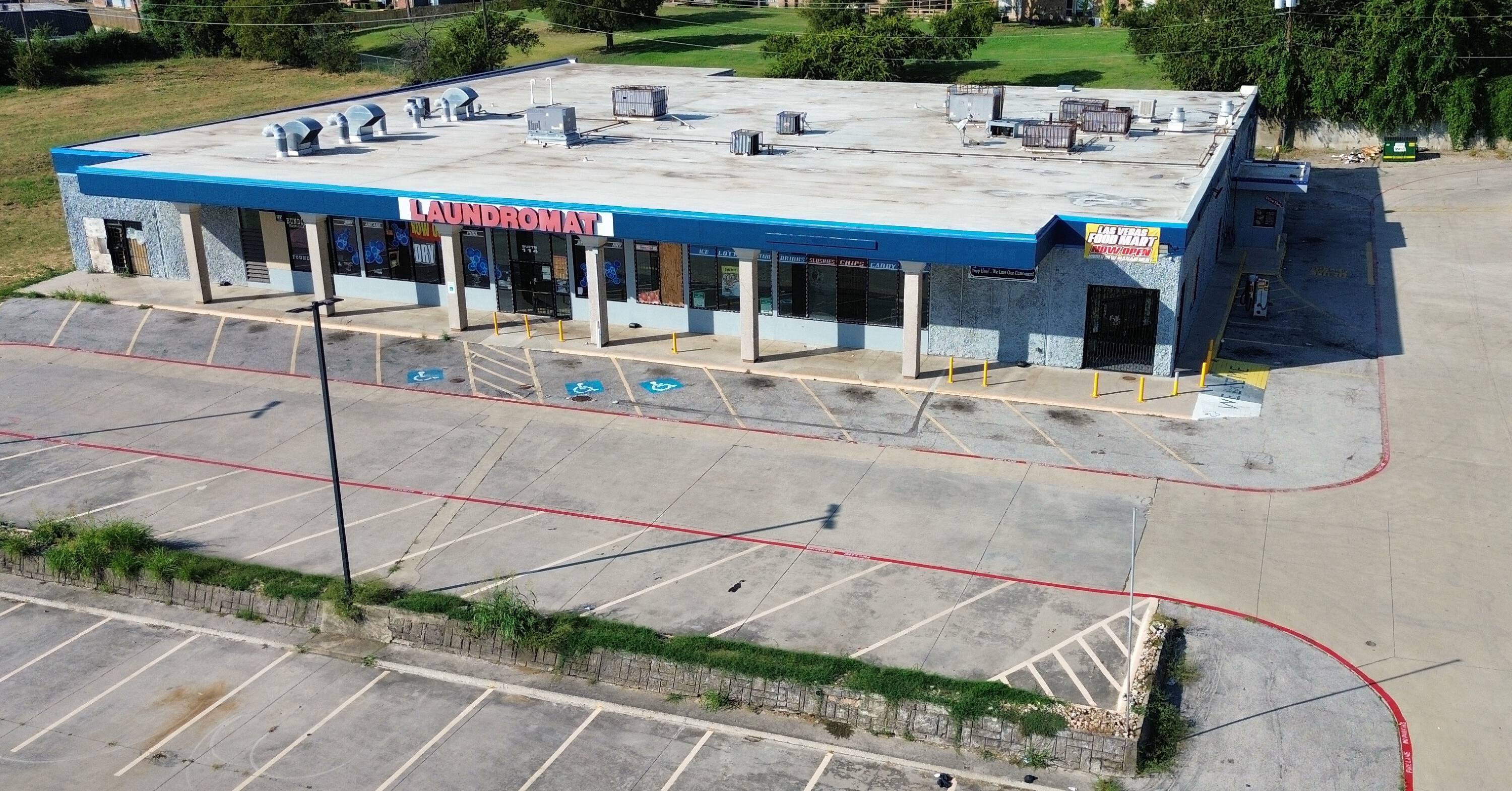 3100 Las Vegas Trl, Fort Worth, TX 76116