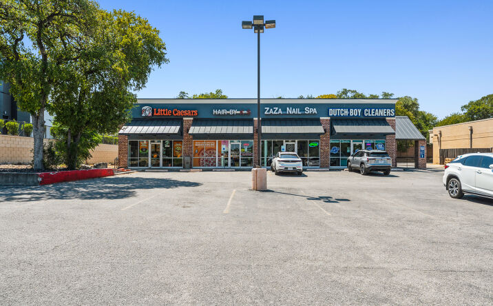 Pictures of Retail property located at 3821 FM3009, Schertz, TX 78154 for lease - image #1