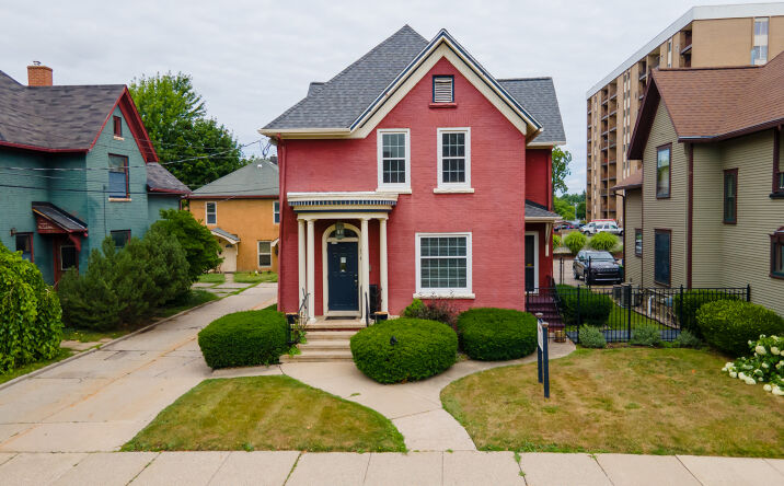 Pictures of Office property located at 414/416 W Ionia Street, Lansing MI 48933, Lansing, MI 48933 for lease - image #1